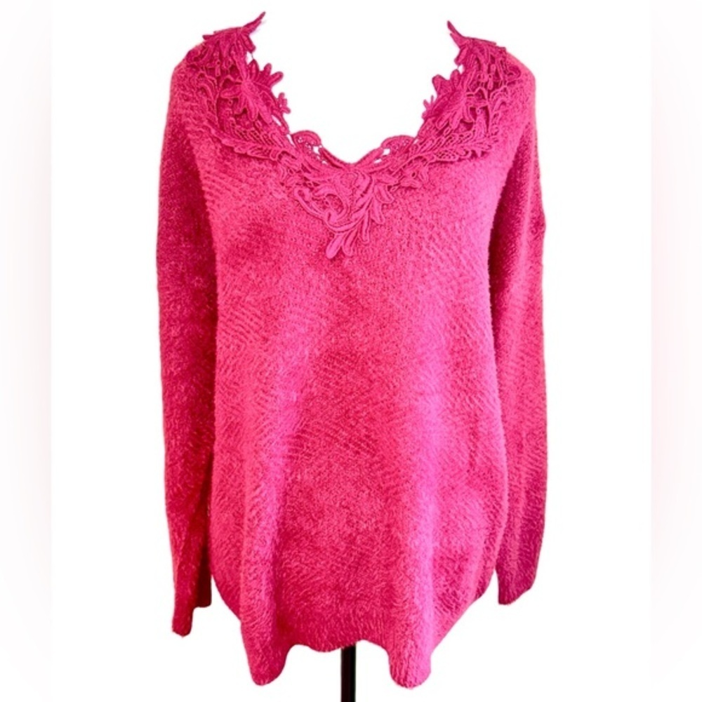 V-neck Sweater by Warehouse One in Raspberry - Size XL
